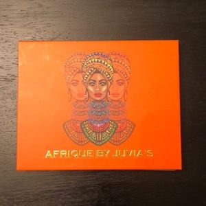 juvias place eyeshadow palette